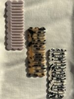 FLOWER COMB in Black and White - Image 5
