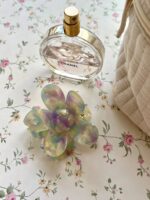 Daisy Clip in Edem - Image 5